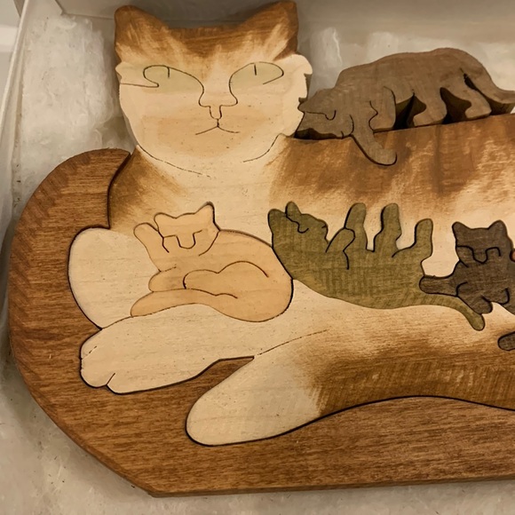 Vintage Handmade Cat Jigsaw puzzle in box - Picture 5 of 7